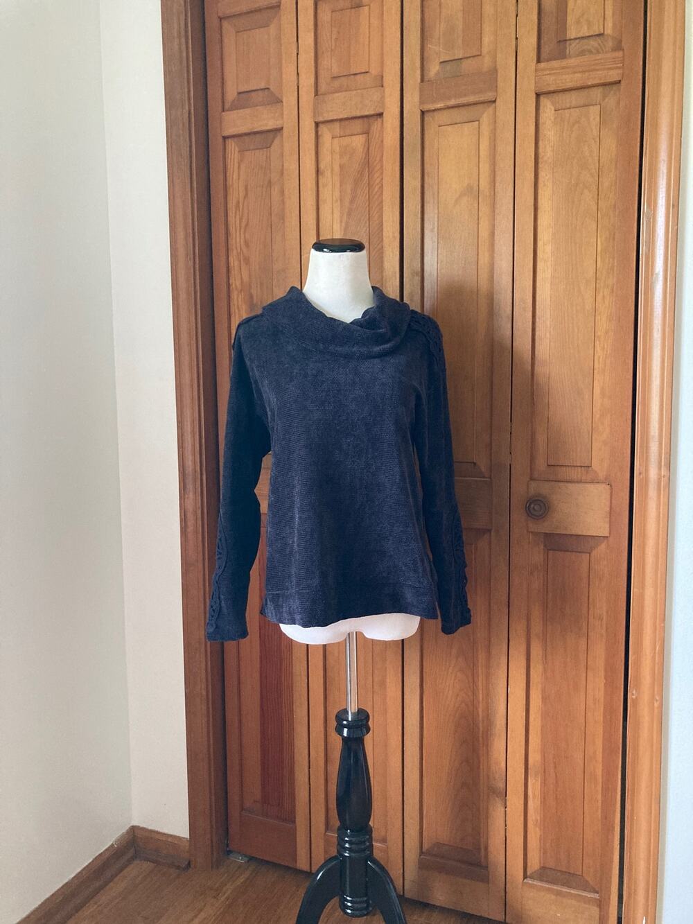 Knox Rose Navy Blue Pullover Sweater, Size XS